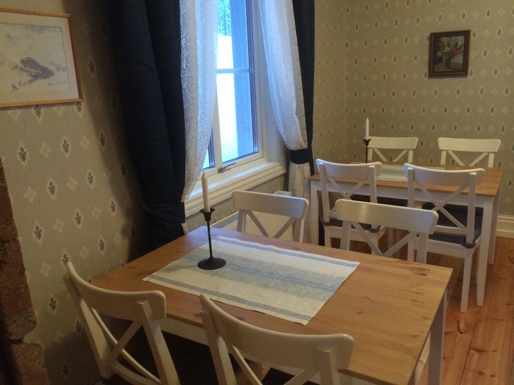 Stormyrbergets Lantgård Hotell Pålberget Rum bild